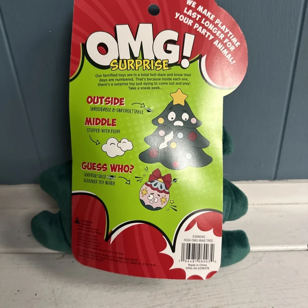 OMG! Surprise Holiday Tricked Out Tree 2 in 1 Dog Toy Plush Chew Christmas‎ NWT
